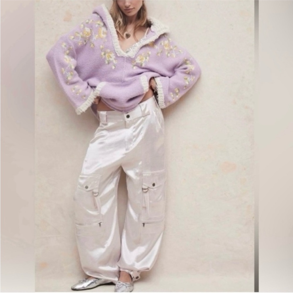 RARE Free People Floral Embroidered Lavender Buttercup Hoodie - Picture 3 of 16